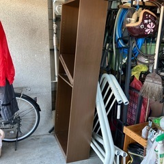 棚　　本棚