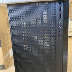 versa H18 デスクトップパソコン　PCケースの画像