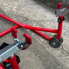 【Ｖ受け付き】Ｊ-TRIPバイク用リアスタンド（赤）の画像