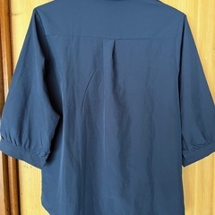 美品⭐︎ブラウスの画像