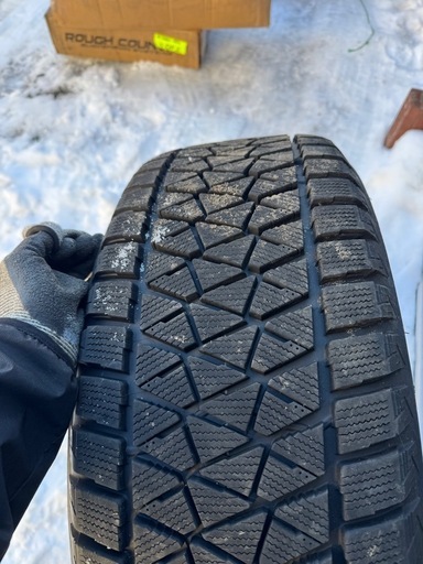 【商談中】265/55r19 プラド純正ホイール　スタッドレス