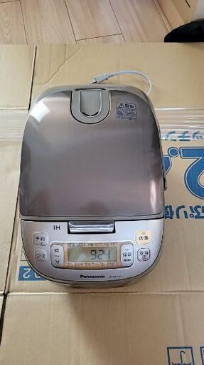 Panasonic 5.5合炊きIH炊飯器