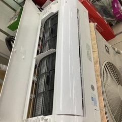 SHARP   シャープ　ルームエアコン　AY-N22N-W   2022年製   6〜8畳の画像