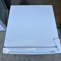【動作保証あり】Haier ハイアール 2023年 JF-NU33A(W) 33L 1ドア 冷凍庫【管理KRR697】の画像