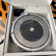 ロボット掃除機iRobot ルンバ 876の画像