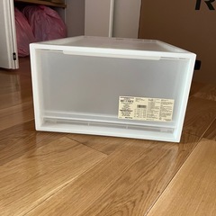 無印衣装ケースの画像
