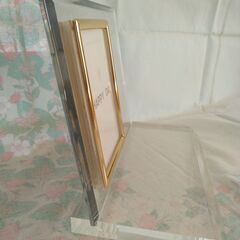 写真立て（クリスタルスタンド）の画像
