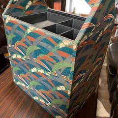 和風デザイン　裁縫箱　引出し付きの画像