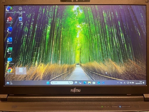 中古 ノートパソコン 富士通 LIFEBOOK FMVA6401MP SSD256 i5-8265U メモリ8GB WIN11pro 