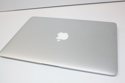 MacBook Air（13インチ,2017）128GB/8GB〈MQD32J/A〉⑤