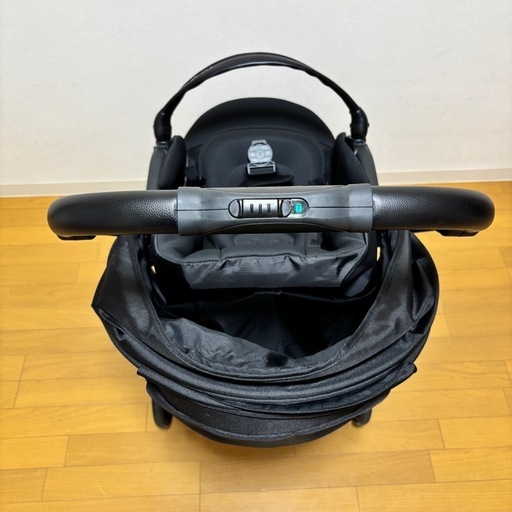 combi ベビーカー　スゴカルSwitch plus エッグショックロッタAS
