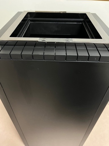 美品　zita square センサー　消臭　自動開閉式　ゴミ箱　ごみ箱　医療現場　飲食店