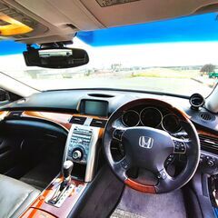 【価格引き下げました】ホンダ レジェンド Ｌ　2010年式　ナイトビジョン/ＢＯＳＥスピーカーシステム/クルコン／パドルシフト／ＨＩＤオートライト／フォグ／純１８ＡＷ/ミシュラン／ＥＴＣ／Ｐトランク／黒革冷暖Ｐシート／ＨＤＤナビ／後カメラ／ＵＳＢ接続／電テレスコ／黒革シート//パワートランクの画像