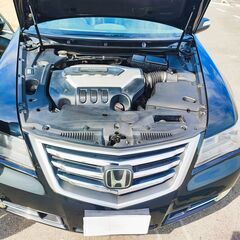 【価格引き下げました】ホンダ レジェンド Ｌ　2010年式　ナイトビジョン/ＢＯＳＥスピーカーシステム/クルコン／パドルシフト／ＨＩＤオートライト／フォグ／純１８ＡＷ/ミシュラン／ＥＴＣ／Ｐトランク／黒革冷暖Ｐシート／ＨＤＤナビ／後カメラ／ＵＳＢ接続／電テレスコ／黒革シート//パワートランクの画像