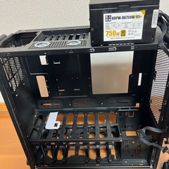 パソコンケース•電源
