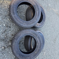 2023年式 バリ山 ブリジストン ブリザック215/70R16