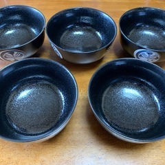 丼鉢の画像