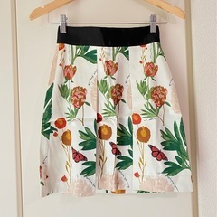 h&m 花柄　スカート の画像
