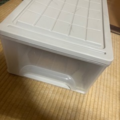 プラスチック収納ケース3つセットの画像