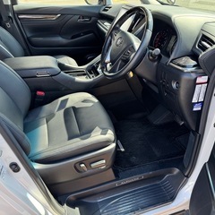 アルファード　30 後期　パールホワイト　SCパッケージ　3万1千キロの画像