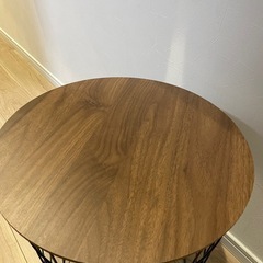 値下げしました⭕️サイドテーブルの画像