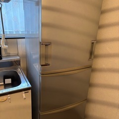 家電引き取りしてくれる人、冷蔵庫（ジャンク品）