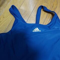 adidas水泳の画像