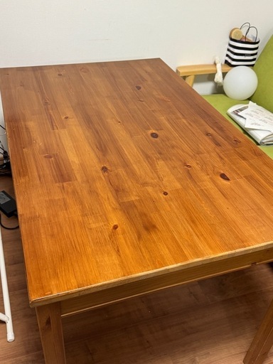 ikea IKEAのダイニングテーブル