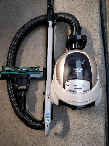 【人気】日立　紙パック　掃除機　2019年製