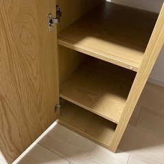 IKEA 学習机 
MICKE ミッケ オーク調＆椅子の画像