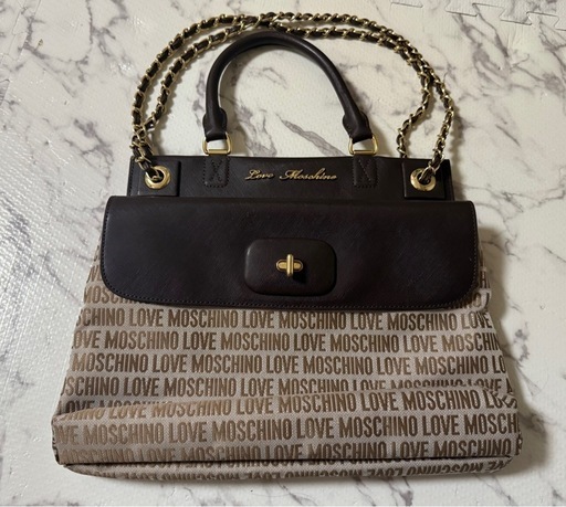 LOVE MOSCHINO ラブ モスキーノ　ショルダーバッグ