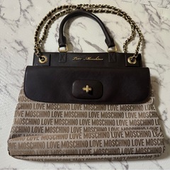 LOVE MOSCHINO ラブ モスキーノ　ショルダーバッグ