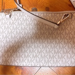 MICHEAL KORS ショルダーバッグの画像