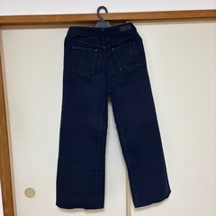 【中古】ベネトン　ネイビーズボン　サイズ27の画像