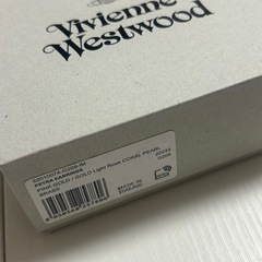 vivienne westwood ピアスの画像