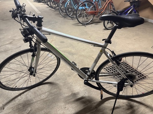 21速ギアクロスバイク