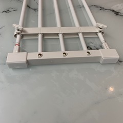 伸縮突っ張り棚　3個　約63〜93cmの画像