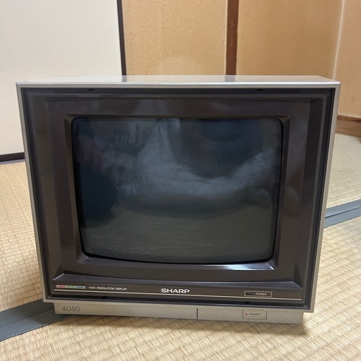 ブラウン管　テレビ 43インチで世界最大級・重量200kgのソニー製ブラウン管テレビが