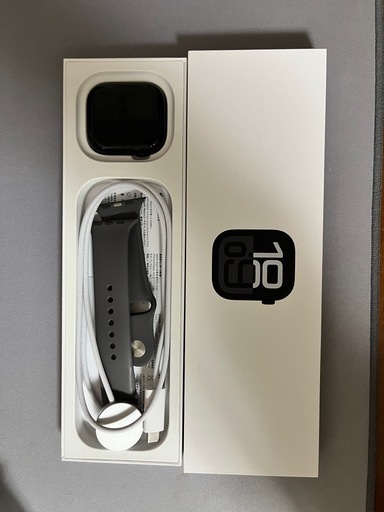【至急】 最新モデルApple Watch Series10  アルミニウムGPSモデル 46mm グレーゴムバンド