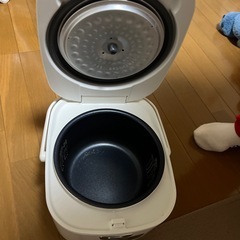 5.5合炊き炊飯器の画像