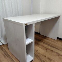 【引き取りに来られる方限定】パソコンデスク