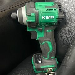 kimo ブロアー　インパクト　使用頻度少なめ　フルセット　バッテリー2個付の画像