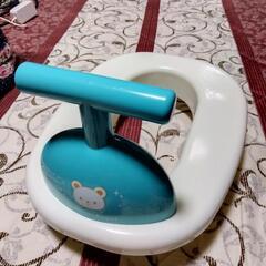子供用トイレ補助便座、おしり拭き