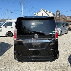 平成29年　日産セレナ　ハイウェイスター　ハイブリッド　92,800kmの画像