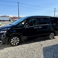 平成29年　日産セレナ　ハイウェイスター　ハイブリッド　92,800kmの画像