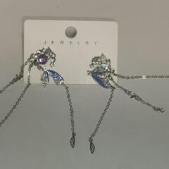 ピアス　4点セット　蝶、月の画像
