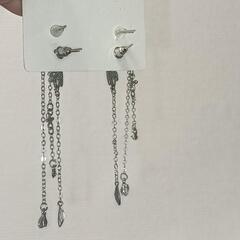 ピアス　4点セット　蝶、月の画像