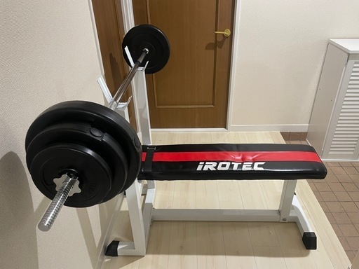 ベンチプレス　iROTEC
