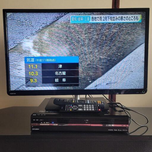 REGZAテレビ　DVDプレアー　テレビレコーダ一式