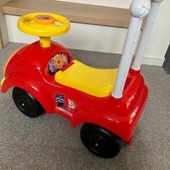 アンパンマンカーメロディ付きの画像